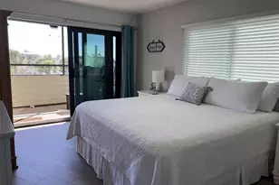 108 9th St S, Bradenton Beach, FL 34217 - Photo 16