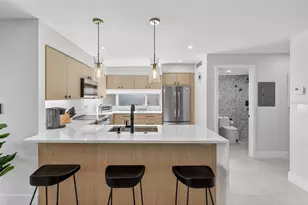 6063 E Peppertree Way, Sarasota, FL 34242 - Photo 18