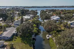 1837 Upper Cove Terrace, Sarasota, FL 34231 - Photo 8