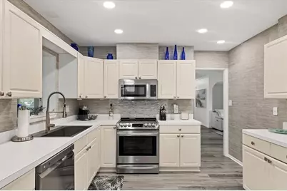 1837 Upper Cove Terrace, Sarasota, FL 34231 - Photo 16