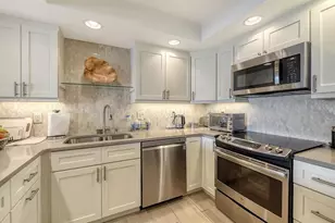 2045 Gulf of Mexico Dr, Longboat Key, FL 34228 - Photo 10