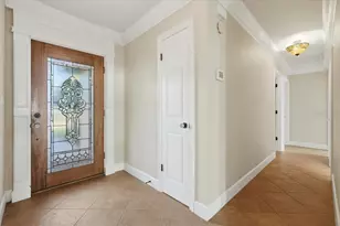 5530 Driftwood Dr, Lakeland, FL 33809 - Photo 6