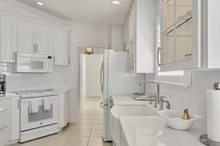 7648 Quinto Dr, Sarasota, FL 34238 - Photo 10