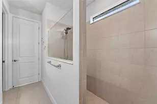 5737 Bay Pine Way, Sarasota, FL 34238 - Photo 20