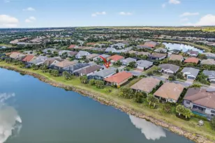 5737 Bay Pine Way, Sarasota, FL 34238 - Photo 4