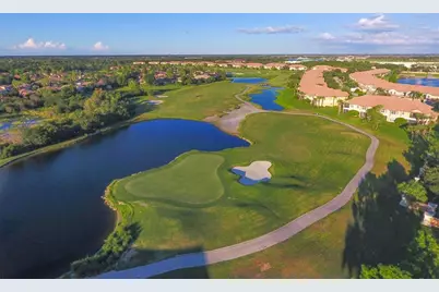 7042 Vilamoura Place, Lakewood Ranch, FL 34202 - Photo 78