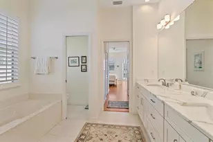 6112 Saddlehorn Ave, Sarasota, FL 34243 - Photo 20