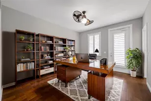 7665 Bergamo Ave, Sarasota, FL 34238 - Photo 12