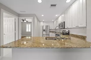 7665 Bergamo Ave, Sarasota, FL 34238 - Photo 6