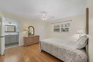 390 301 Blvd W, Bradenton, FL 34205 - Photo 18