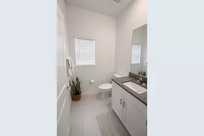 4545 Tuscan Loon Drive, Tampa, FL 33619 - Photo 6