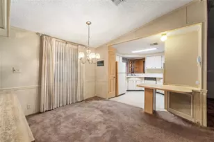 8485 Imperial Cir, Palmetto, FL 34221 - Photo 8