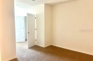 8640 Milestone Dr, Sarasota, FL 34238 - Photo 16