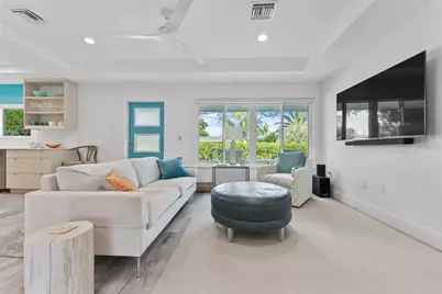 507 Sante Joseph Street, Venice, FL 34285 - Photo 8