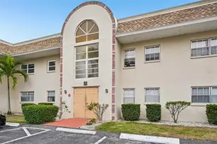 2727 75th St W, Bradenton, FL 34209 - Photo 2