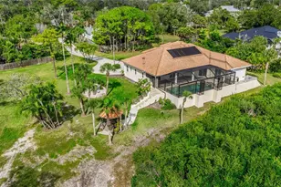 102 Brenda Ln, Nokomis, FL 34275 - Photo 4