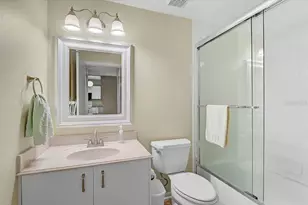 4215 Caddie Dr E, Bradenton, FL 34203 - Photo 20