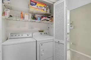 4215 Caddie Dr E, Bradenton, FL 34203 - Photo 14