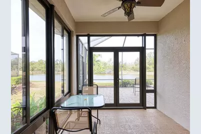 7021 Woodmore Terrace, Lakewood Ranch, FL 34202 - Photo 8