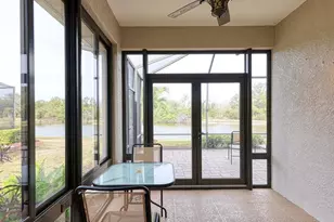 7021 Woodmore Terrace, Lakewood Ranch, FL 34202 - Photo 8