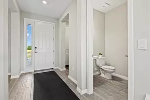 9312 Tequila Sunrise Dr, Sarasota, FL 34241 - Photo 8