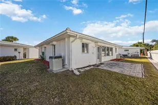 80 Circlewood Dr, Venice, FL 34293 - Photo 40