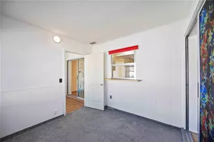 80 Circlewood Dr, Venice, FL 34293 - Photo 22