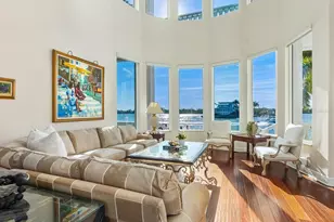 1500 Caribbean Dr, Sarasota, FL 34231 - Photo 8