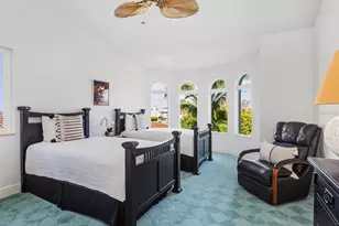 1500 Caribbean Dr, Sarasota, FL 34231 - Photo 28