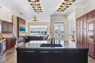 1500 Caribbean Dr, Sarasota, FL 34231 - Photo 20