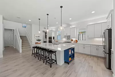 8067 Waterbend Trail, Sarasota, FL 34240 - Photo 14