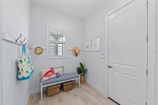 8067 Waterbend Trl, Sarasota, FL 34240 - Photo 52