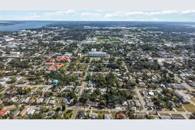1414 17th Street W, Bradenton, FL 34205 - Photo 10