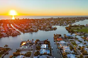 623 Concord Ln, Holmes Beach, FL 34217 - Photo 8