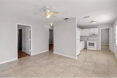 5801 8th Street Court E, Bradenton, FL 34203 - Photo 6