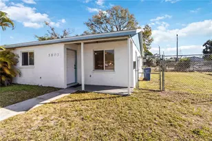 5801 8th St Ct E, Bradenton, FL 34203 - Photo 2