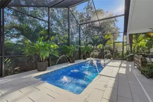 6861 Superior St Cir, Sarasota, FL 34243 - Photo 14