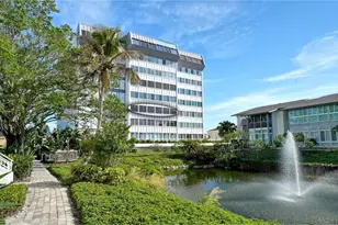 1125 W Peppertree Dr, Sarasota, FL 34242 - Photo 30