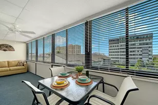 1125 W Peppertree Dr, Sarasota, FL 34242 - Photo 26