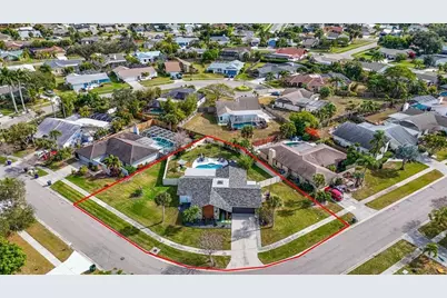 6530 Waterford Circle, Sarasota, FL 34238 - Photo 38