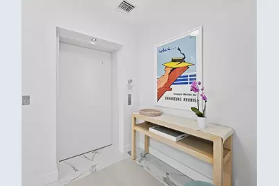 1155 N Gulfstream Avenue #906, Sarasota, FL 34236 - Photo 2