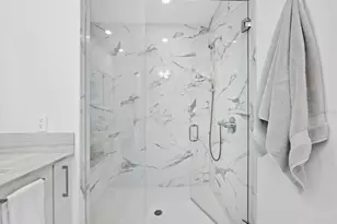 1155 N Gulfstream Ave, Sarasota, FL 34236 - Photo 30