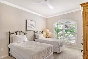 4931 Oxford Dr, Sarasota, FL 34242 - Photo 18