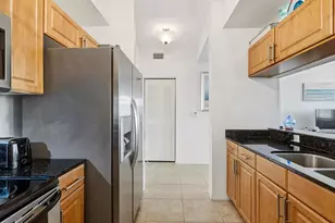 1064 N Tamiami Trl, Sarasota, FL 34236 - Photo 16