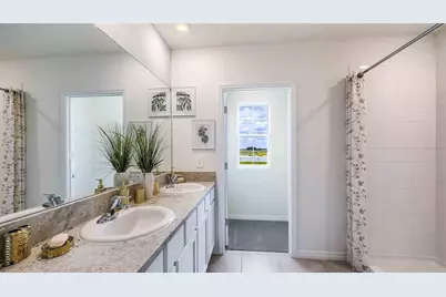 18419 Canopy Place, Lakewood Ranch, FL 34211 - Photo 8