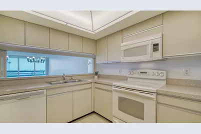 888 Blvd Of The Arts #1003, Sarasota, FL 34236 - Photo 28