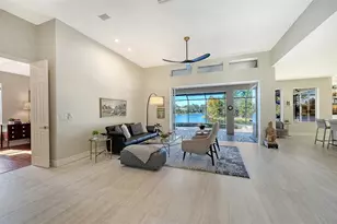 4728 White Tail Ln, Sarasota, FL 34238 - Photo 10