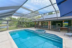 7974 Monticello Ln, Sarasota, FL 34243 - Photo 4