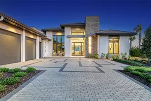 1206 Blue Shell Loop, Sarasota, FL 34240 - Photo 2