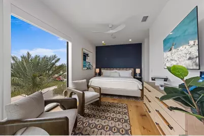 7003 Holmes Boulevard, Holmes Beach, FL 34217 - Photo 40